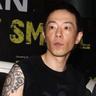 亚马逊创始人与56岁妻子正积极备孕